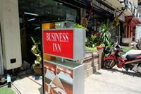 Bunk Sukhumvit 11 Business Inn Bangkok Exterior photo
